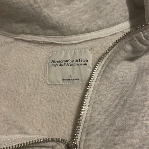 Abercrombie pullover - Picture 3 of 3